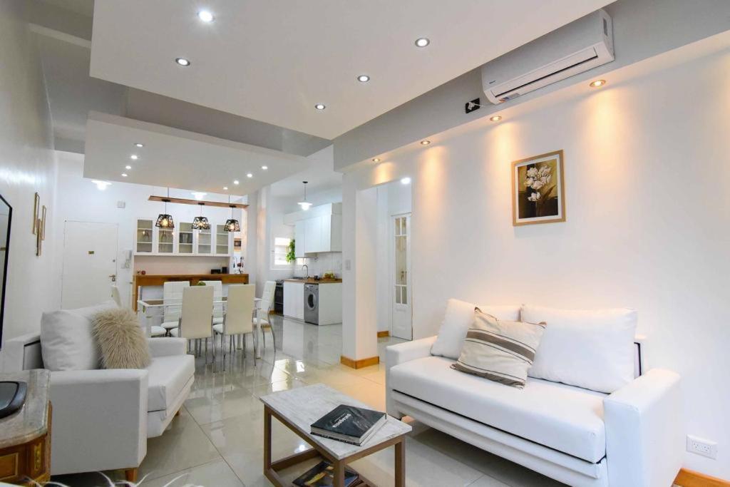 Dpto. En Recoleta: Calido, Proximo Y Confortable Buenos Aires Dış mekan fotoğraf