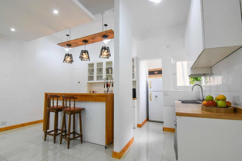 Dpto. En Recoleta: Calido, Proximo Y Confortable Buenos Aires Dış mekan fotoğraf